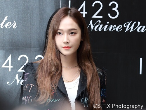 Jessica、郑秀妍、飘在思密达、首尔故事