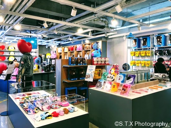 LINE FRIENDS CAFE & STORE梨泰院旗舰店