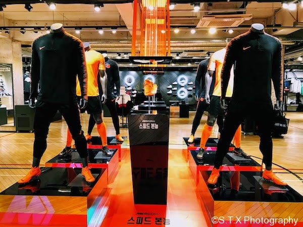 首尔江南耐克旗舰店