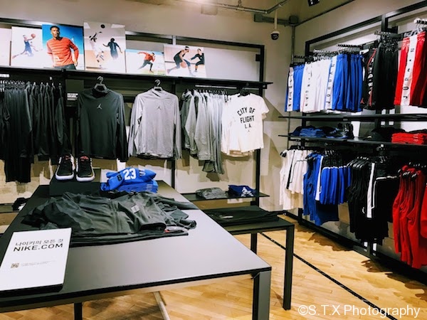 首尔江南耐克旗舰店