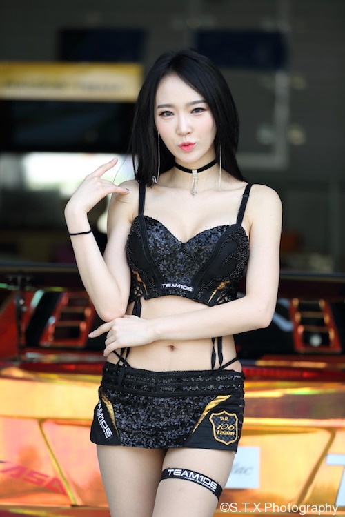 金多娜、韩国美女车模